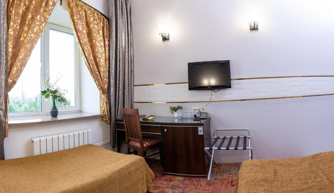 YAROSLAVSKOE PODVORYE HOTEL ЯРОСЛАВЛЬ 3* (Россия) - от 6359 RUB | NOCHI